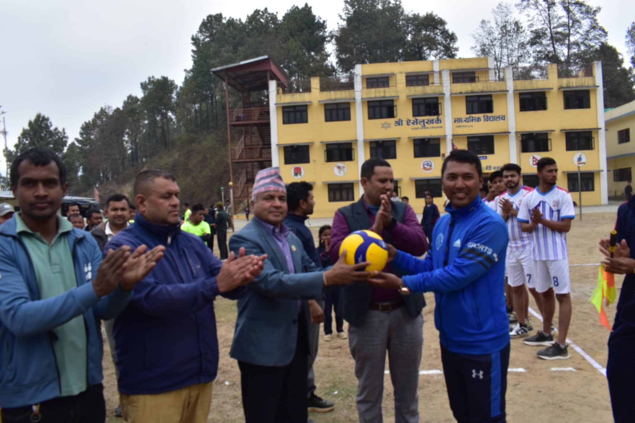 ऐसेलुखर्कमा पालिका स्तरीय अध्यक्ष कप भलिबल प्रतियोगिता सुरु